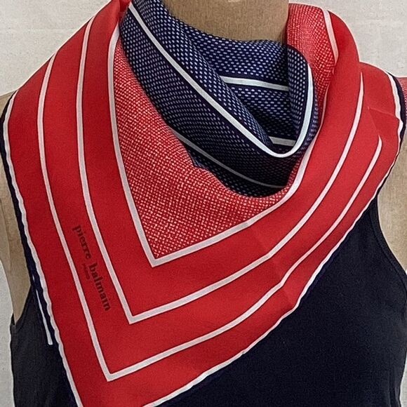 Vintage Pierre Balmain Paris scarf. SC0143 - Picture 4 of 6